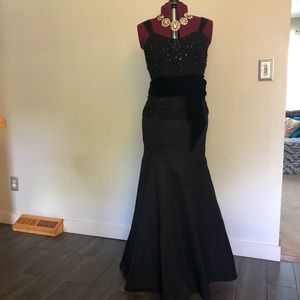 Ann Taylor Black Beaded Evening dress skirt Set